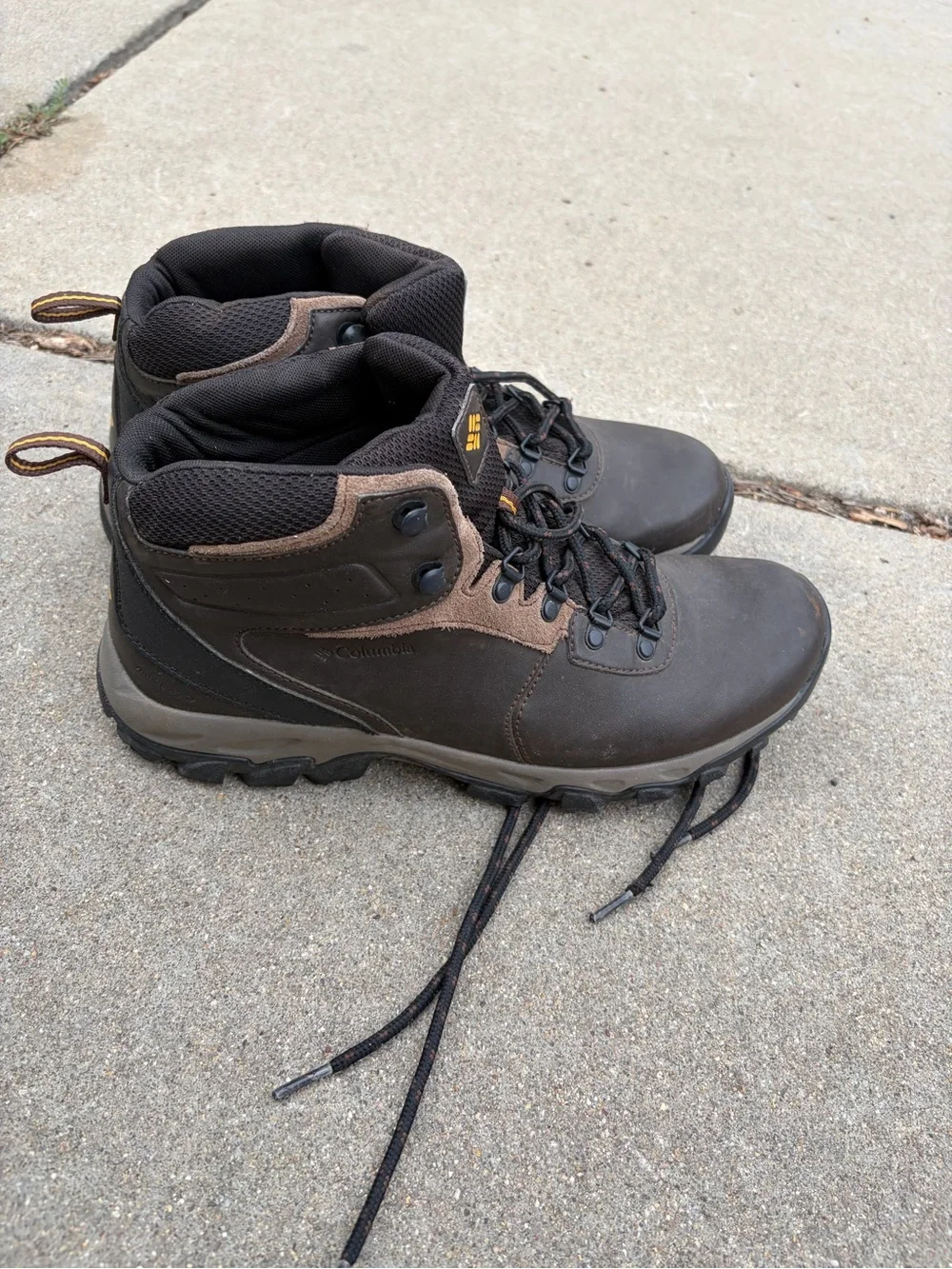 Columbia Brown and Black Men's Waterproof Hiking Boots